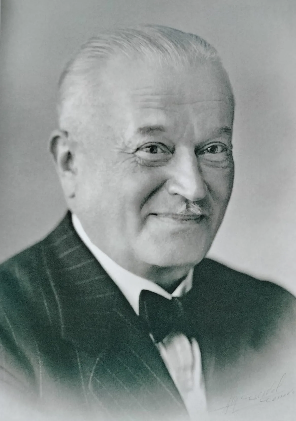 Hans Wilsdorf — offizielles Porträt des Rolex- und Tudor-Gründers aus Kulmbach, Bayern