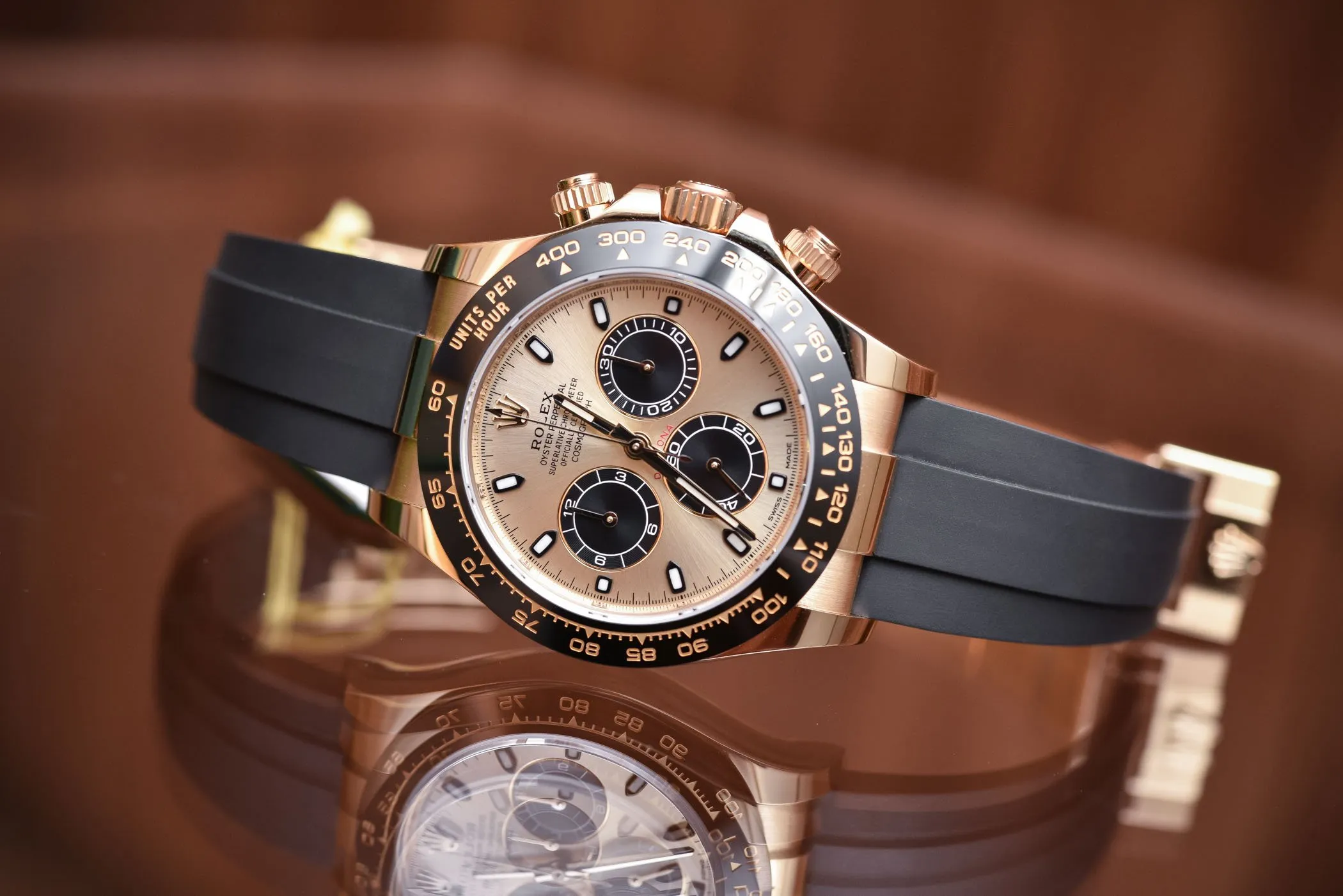 Super Clone Rolex Daytona Roségold mit OysterFlex Armband