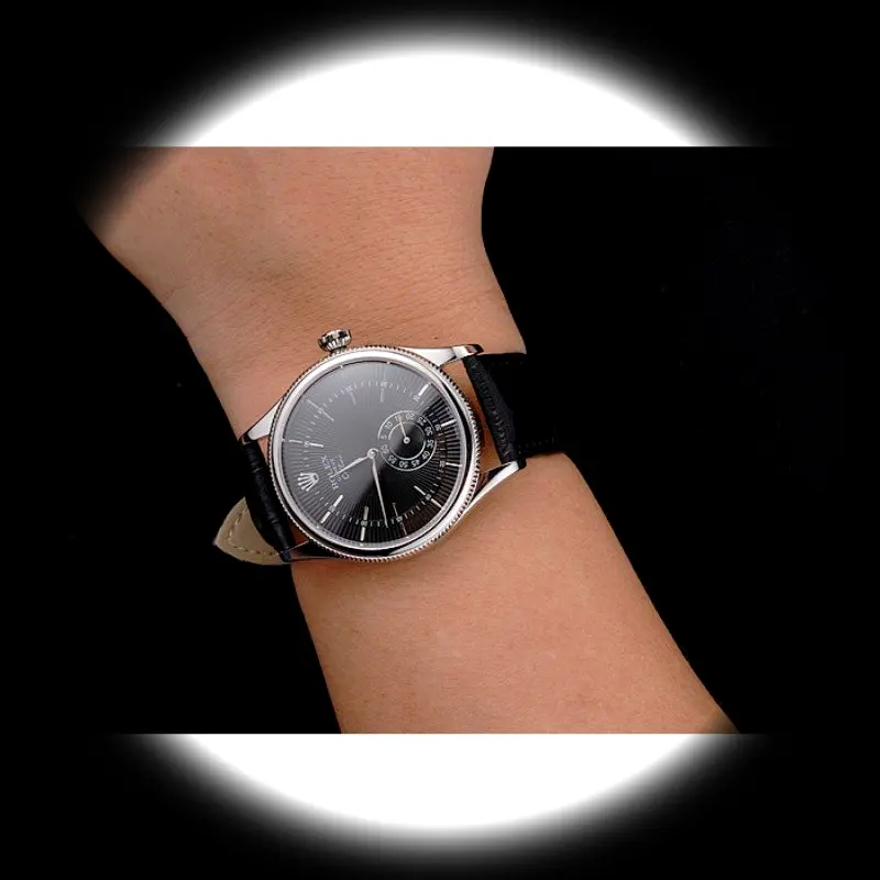 Cellini REP016790 Schweizer Replica Zifferblatt in schwarz — Schrägansicht