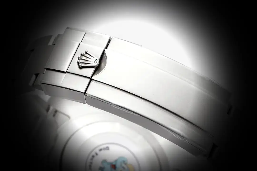 Submariner 116610LN 1:1 Super Clone Zifferblatt in jupiter-schwarz — Lünette-Makro