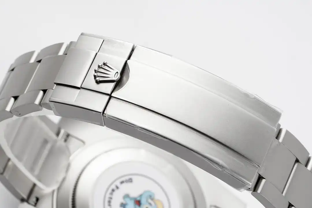 Submariner 116610LN Nachbau Zifferblatt in jupiter-schwarz — Lünette-Makro