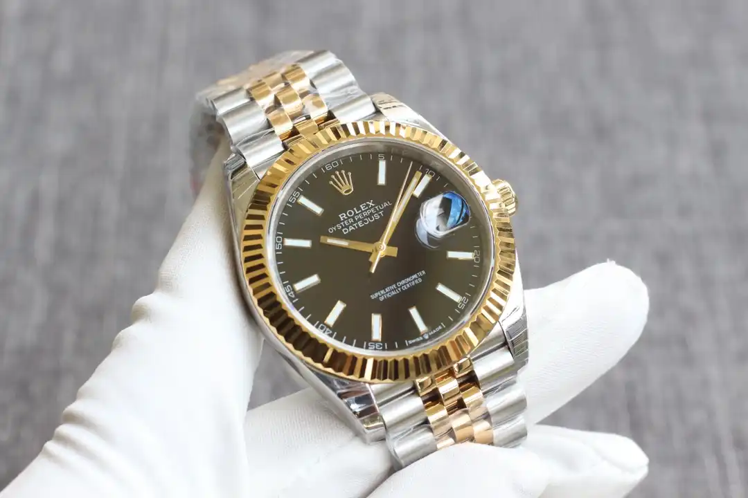 Datejust 126331 Nachbau 36mm — Handgelenksaufnahme