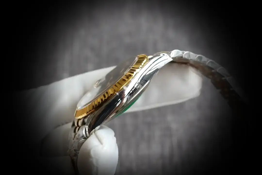 Datejust 126331 Super Clone Zifferblatt in schwarz — Lünette-Makro