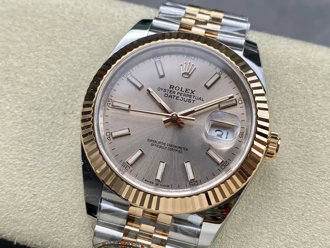 Datejust 116333 Super Clone Replica Zifferblatt in roségold — Gehäusebodendetail