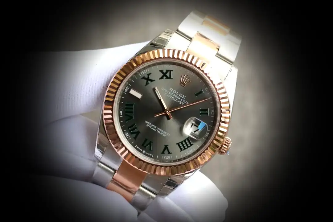 Datejust 126331 Schweizer Klon — Seitenprofil