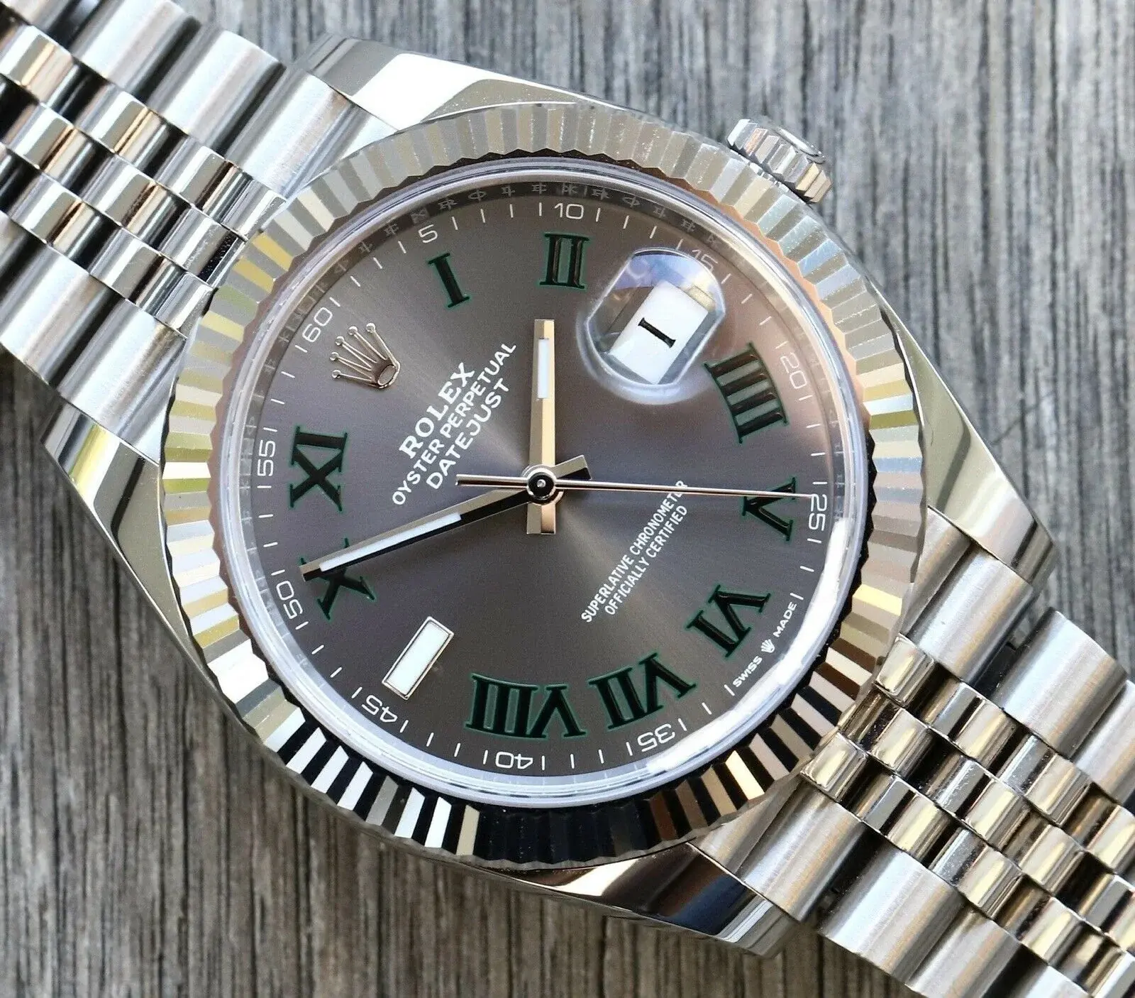 Datejust 126334 Klon — Seitenprofil