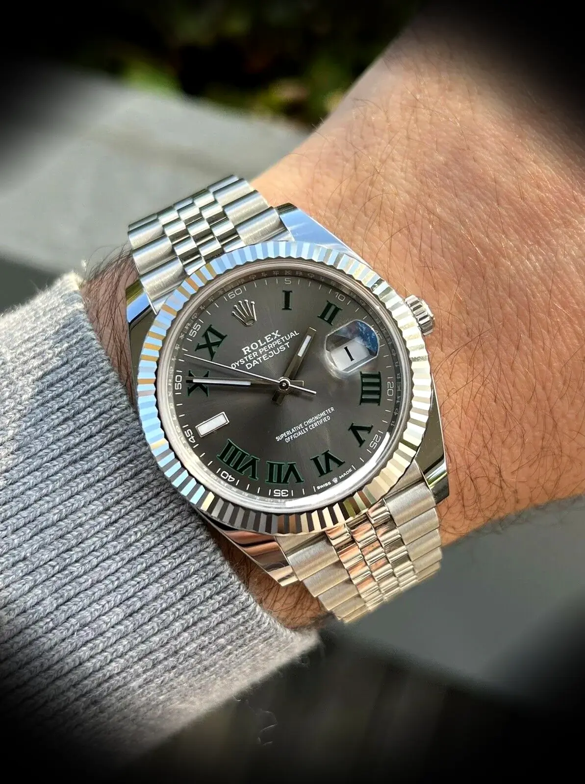 Rolex Datejust 126334 1:1 Super Clone Zifferblatt in silber — Schrägansicht