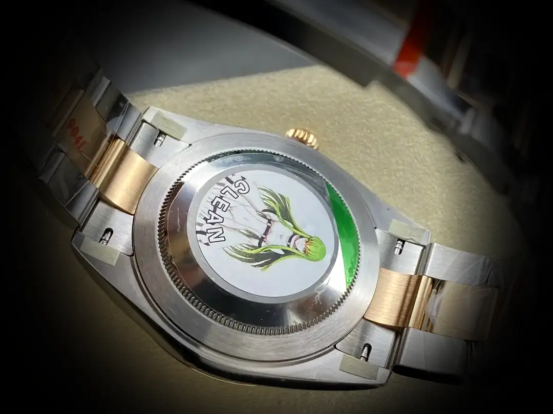 Datejust m126331 Super Clone 41mm — Krone und Gehäuse Detail