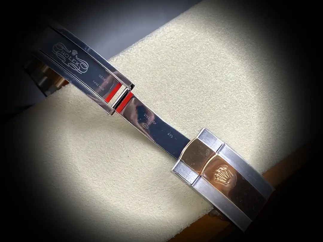 Datejust m126331 Schweizer Klon Zifferblatt in schokolade — Schrägansicht