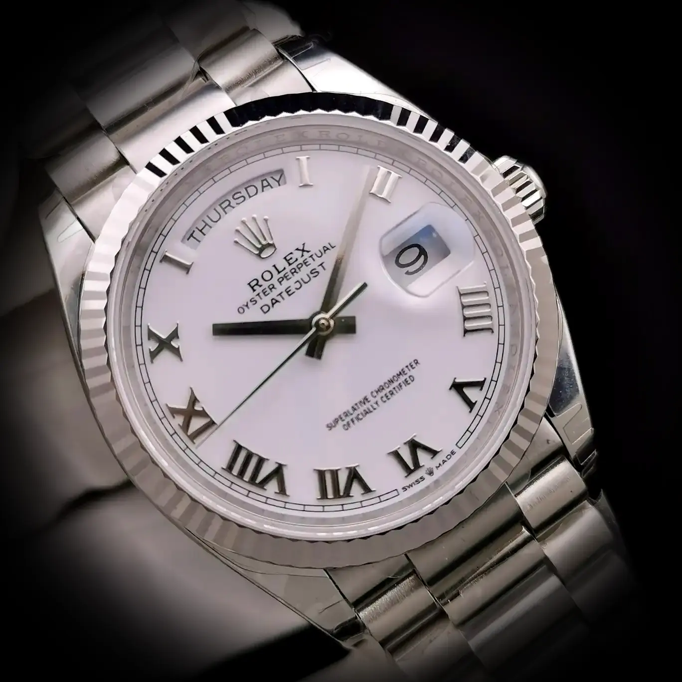 Rolex Day-Date 41985 Superclone 36mm — Handgelenksaufnahme