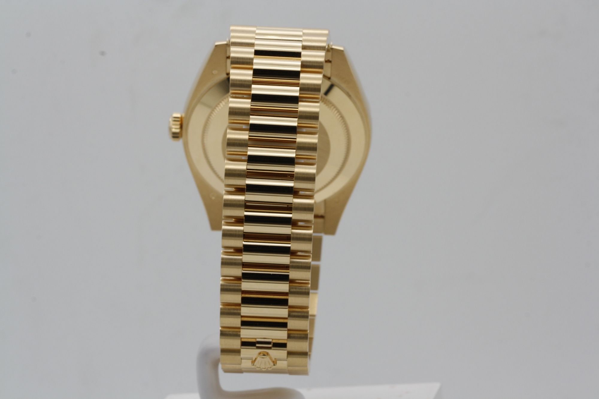 Rolex Day-Date 228238 Nachbau Zifferblatt in schwarz — Gehäusebodendetail