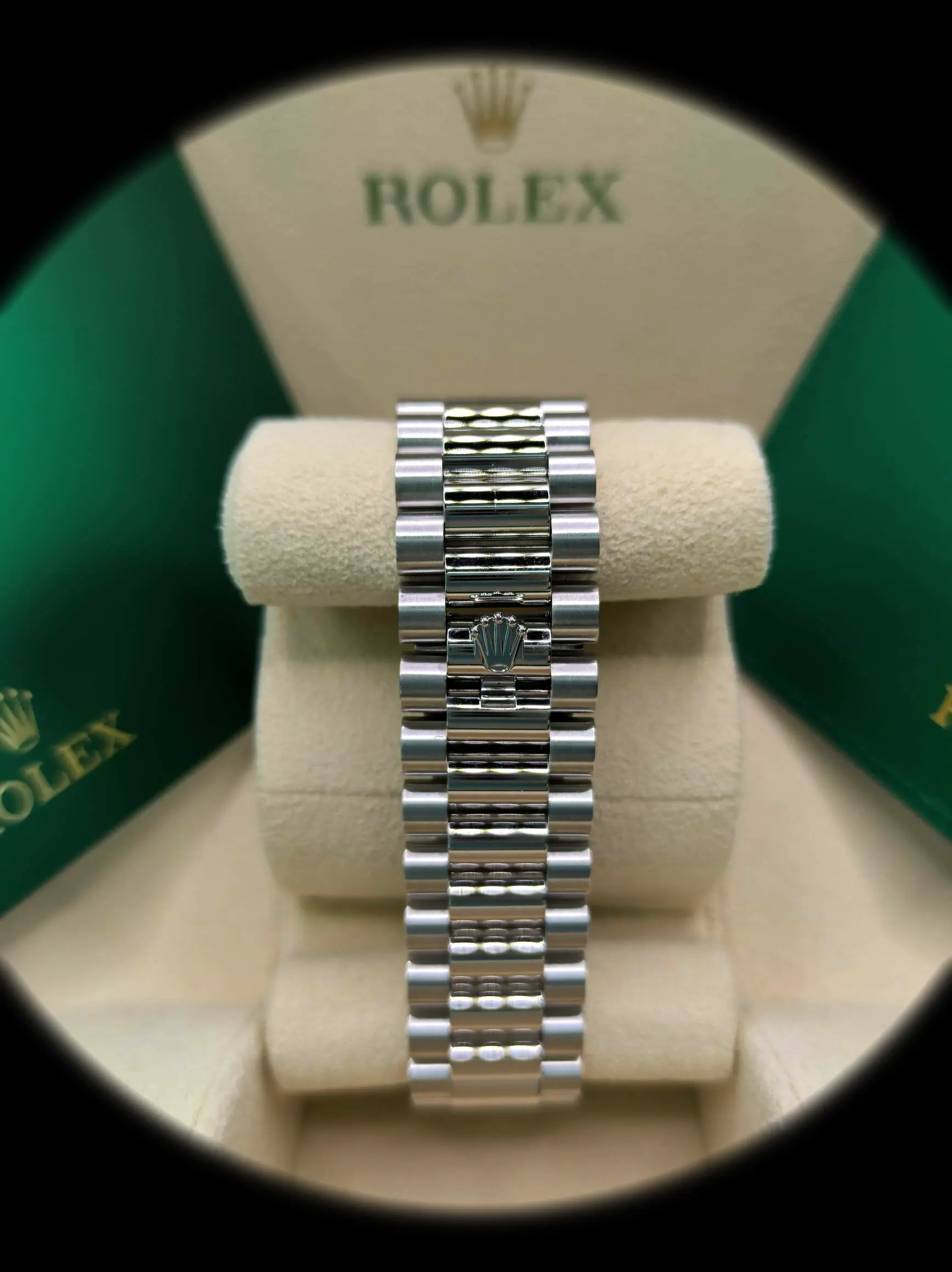 Rolex Day-Date 228236 Superclone — Armband-Detail