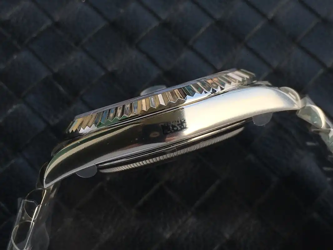 Day-Date 41985 Super Clone Replica — Armband-Detail