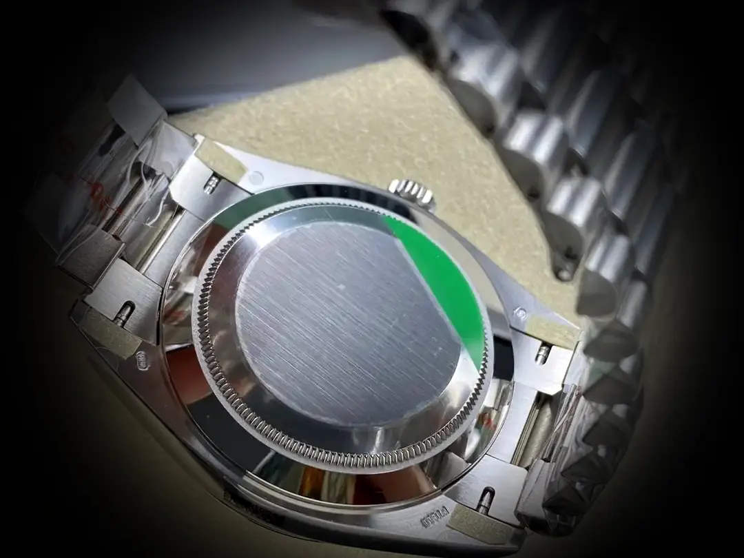 Rolex Day-Date 41985 1:1 Super Clone Zifferblatt in tiefschwarz — Lünette-Makro