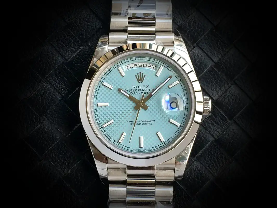 Rolex Day-Date 41985 Superclone — Seitenprofil