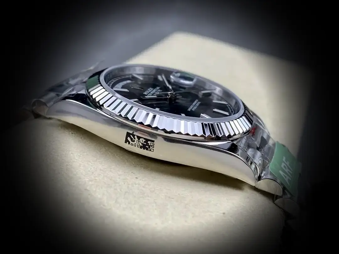 Day-Date 41985 Super Clone — Armband-Detail