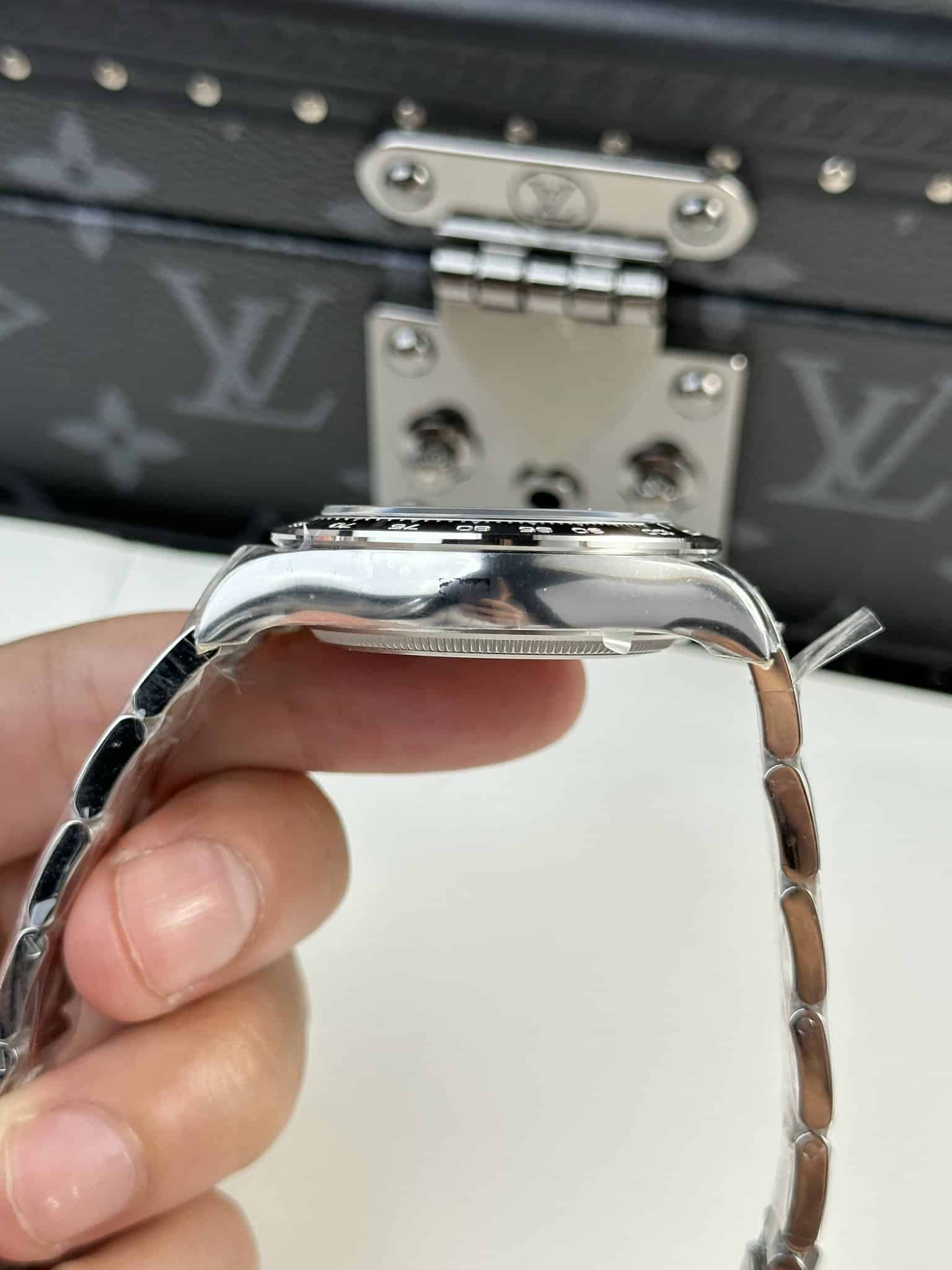 Rolex Daytona 126500LN Nachbau Zifferblatt in schwarz — Lünette-Makro