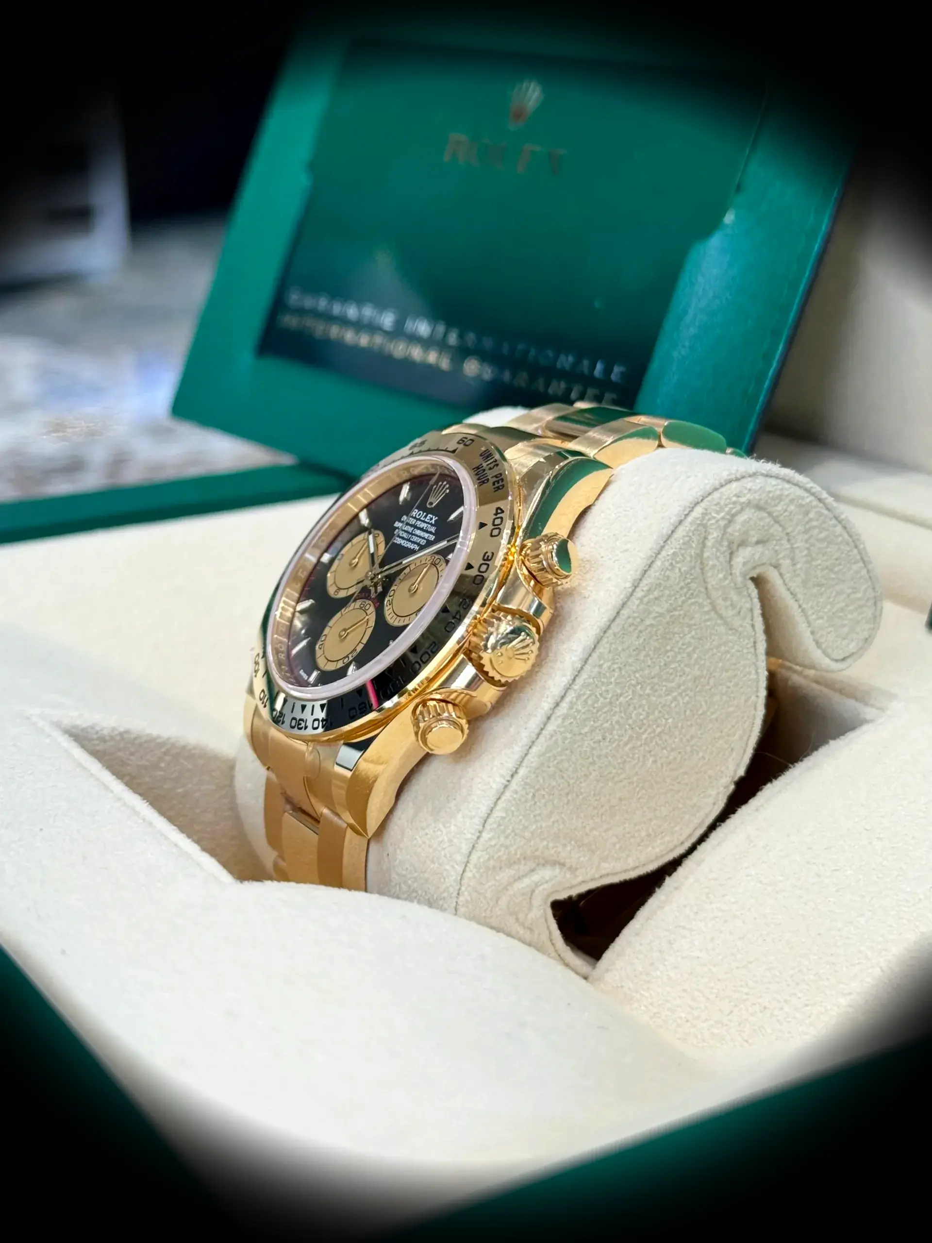 Rolex Daytona 126508 Schweizer Replica 40mm — Handgelenksaufnahme