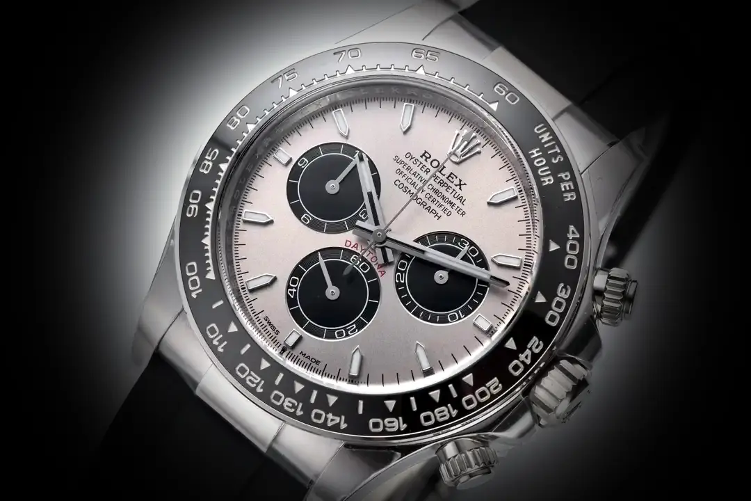 Rolex Daytona 126519LN Schweizer Replica Zifferblatt in stahl und tiefenswarz — Gehäusebodendetail