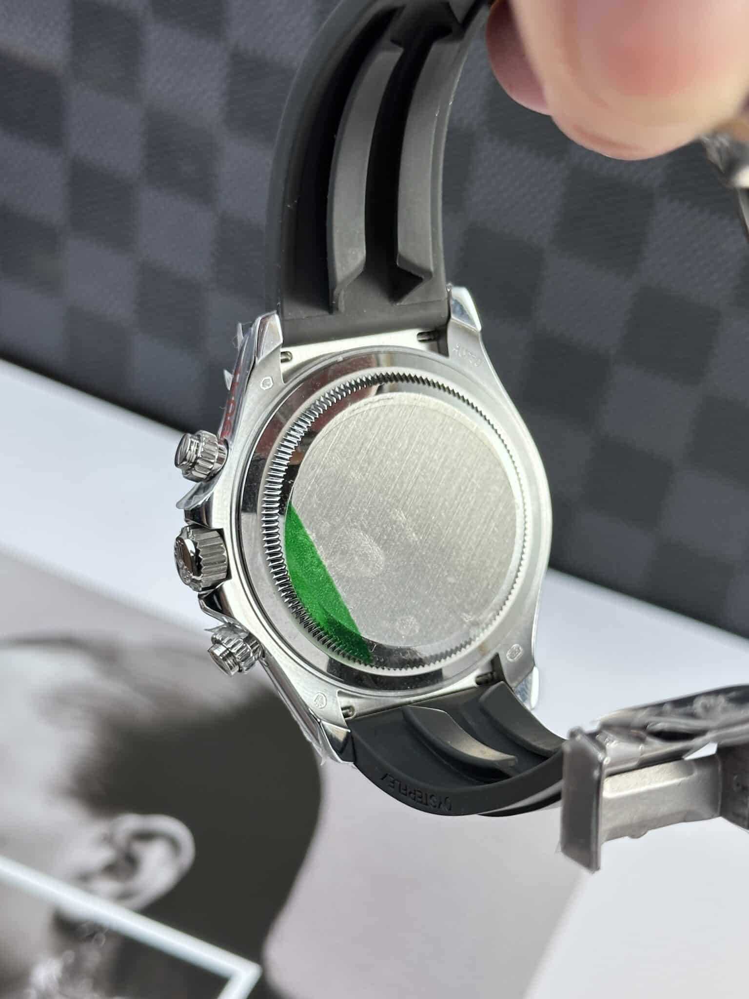 Rolex Daytona 126519LN Replica Zifferblatt in tiefenschwarz und stahl — Schrägansicht