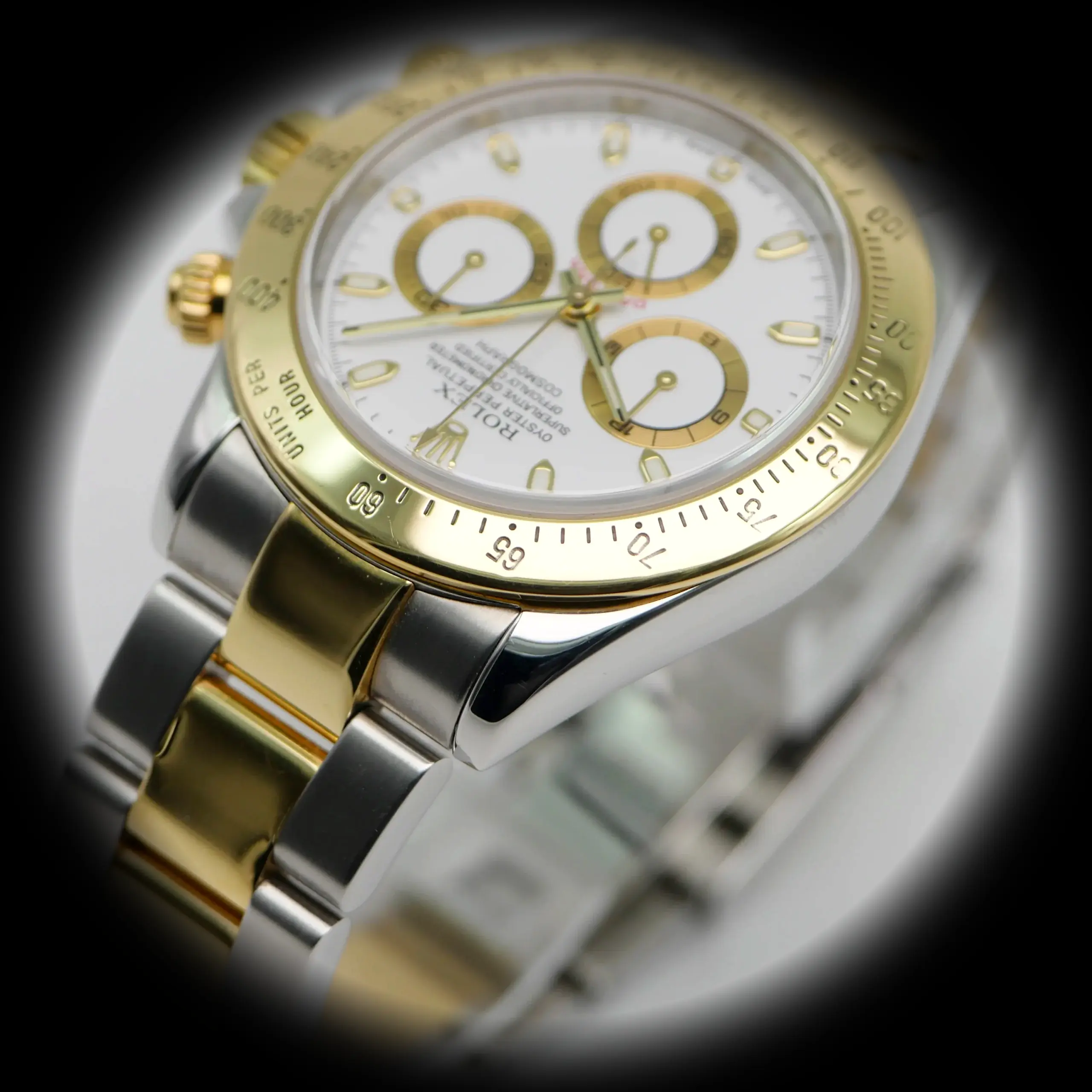 Rolex Daytona 116523 Schweizer Klon — Seitenprofil