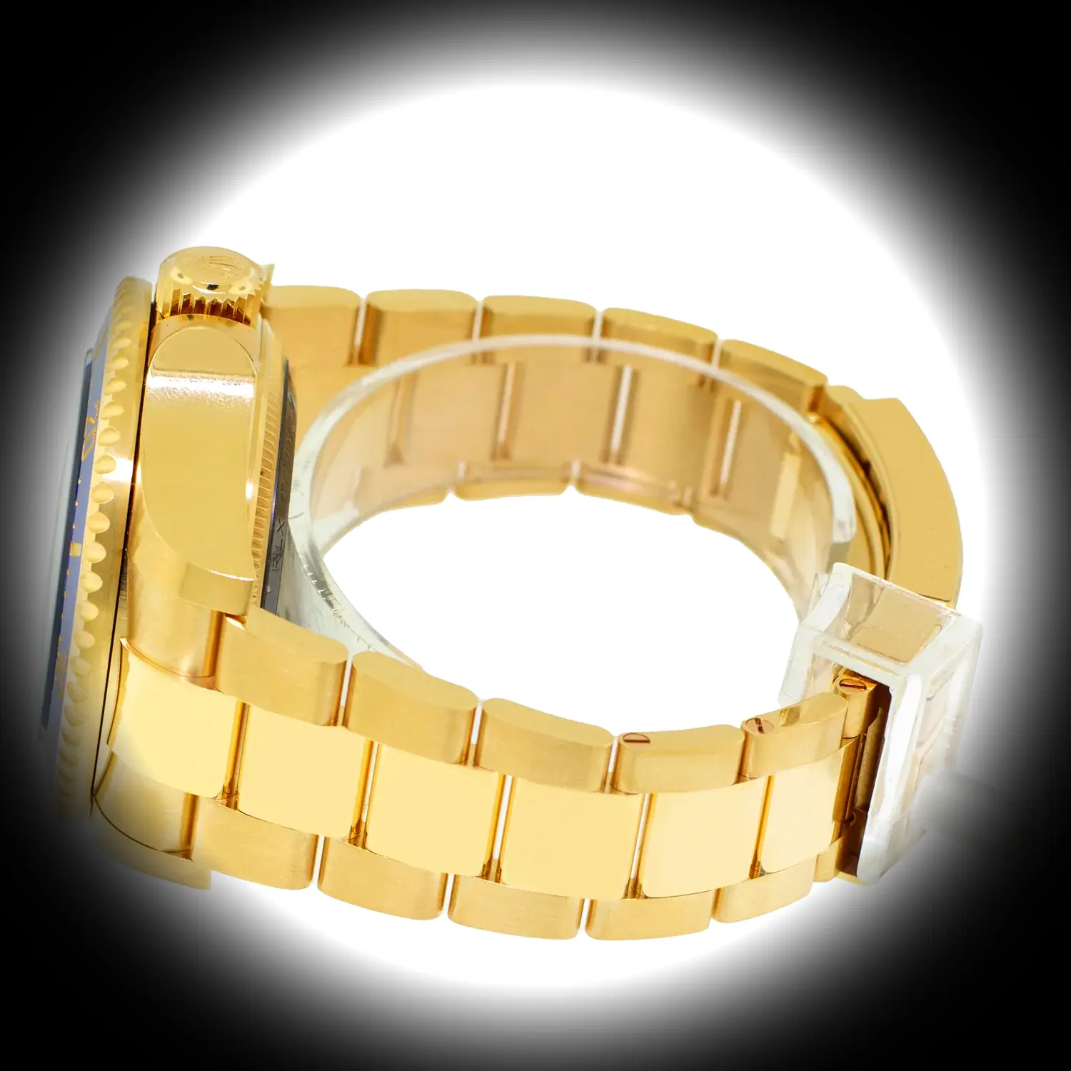 Deepsea 136668LB Schweizer Klon 44mm — Krone und Gehäuse Detail