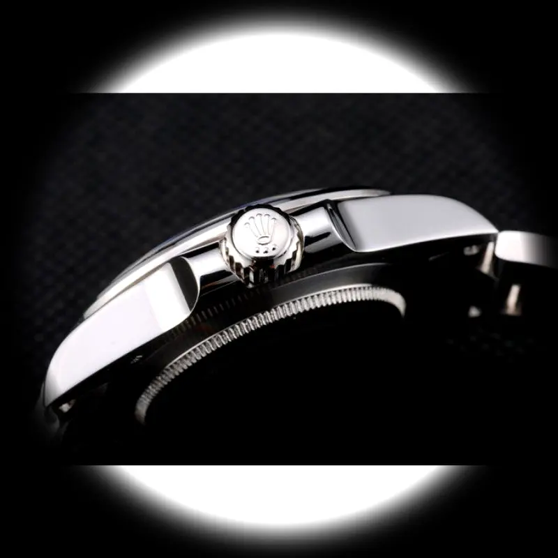 Rolex Explorer REP016820 Schweizer Klon — Leuchtmasse-Aufnahme