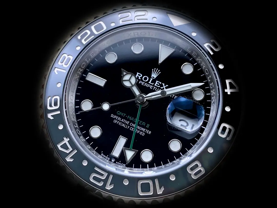 GMT-Master 126710GRNR Bruce Wayne 1:1 Super Clone 40mm — Zifferblatt-Nahaufnahme