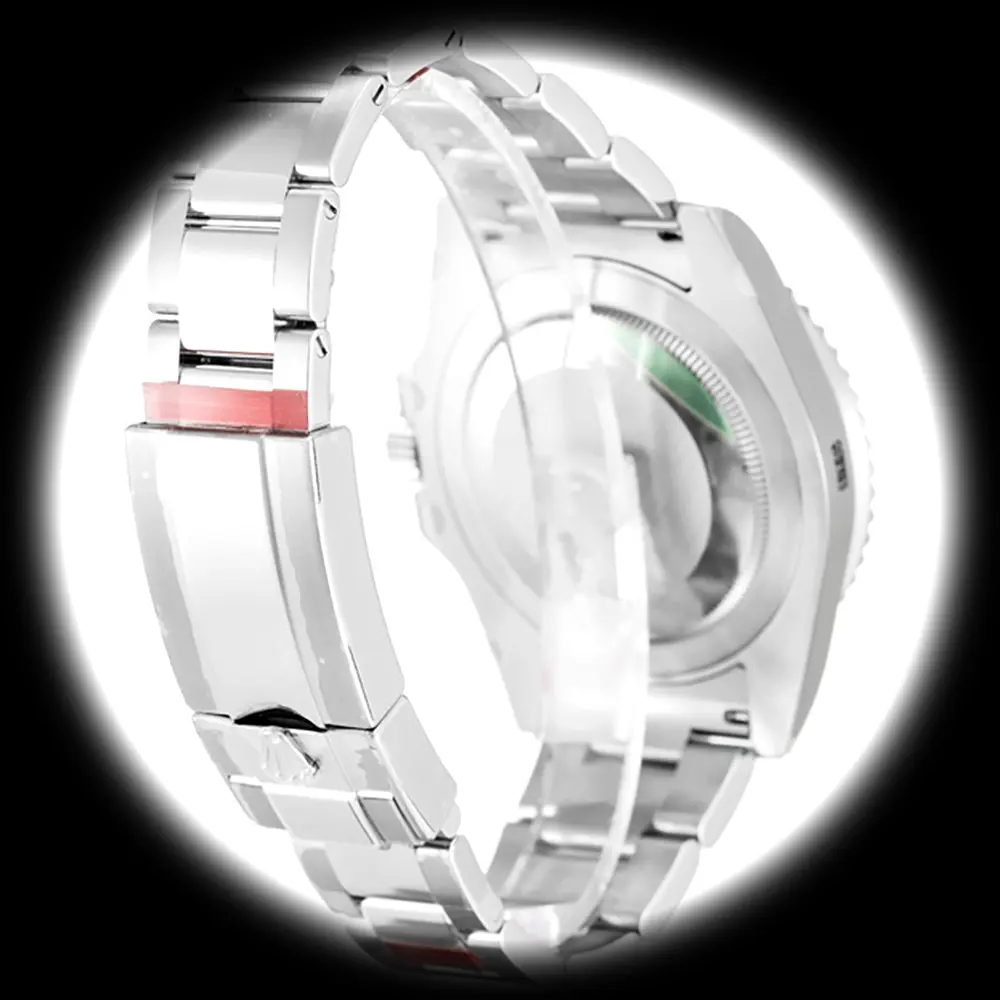 Rolex GMT-Master 16720 Schweizer Replica — Seitenprofil