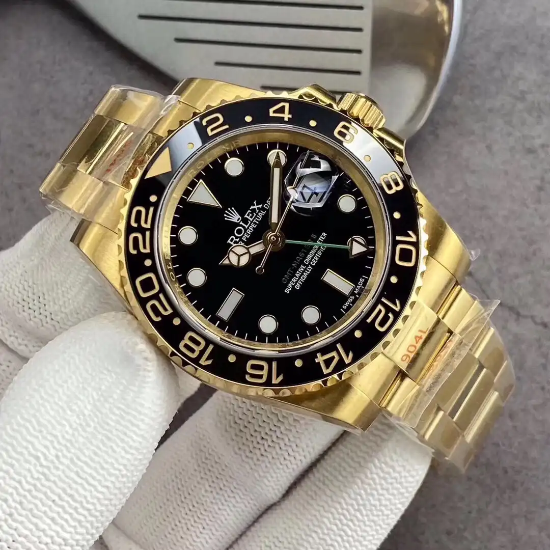 Rolex GMT-Master 126710BLRO-0001 Klon — Seitenprofil