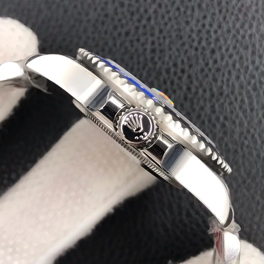 Rolex GMT-Master 126710 Nachbau — Armband-Detail