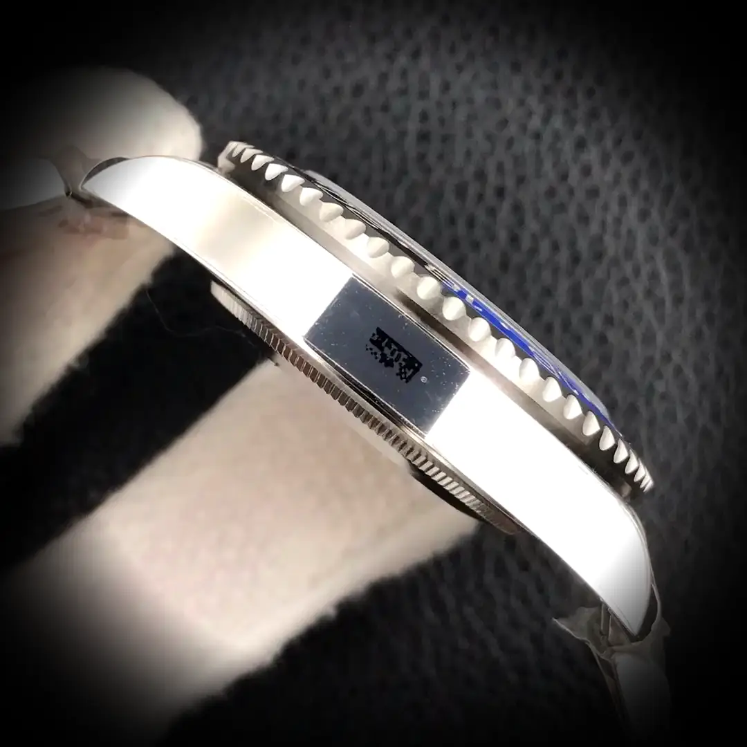 GMT-Master 126710 Schweizer Replica Zifferblatt in schwarz — Lünette-Makro