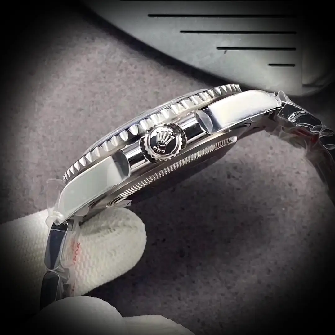 Rolex GMT-Master 126710BLRO 1:1 Super Clone Zifferblatt in schwarz — Lünette-Makro