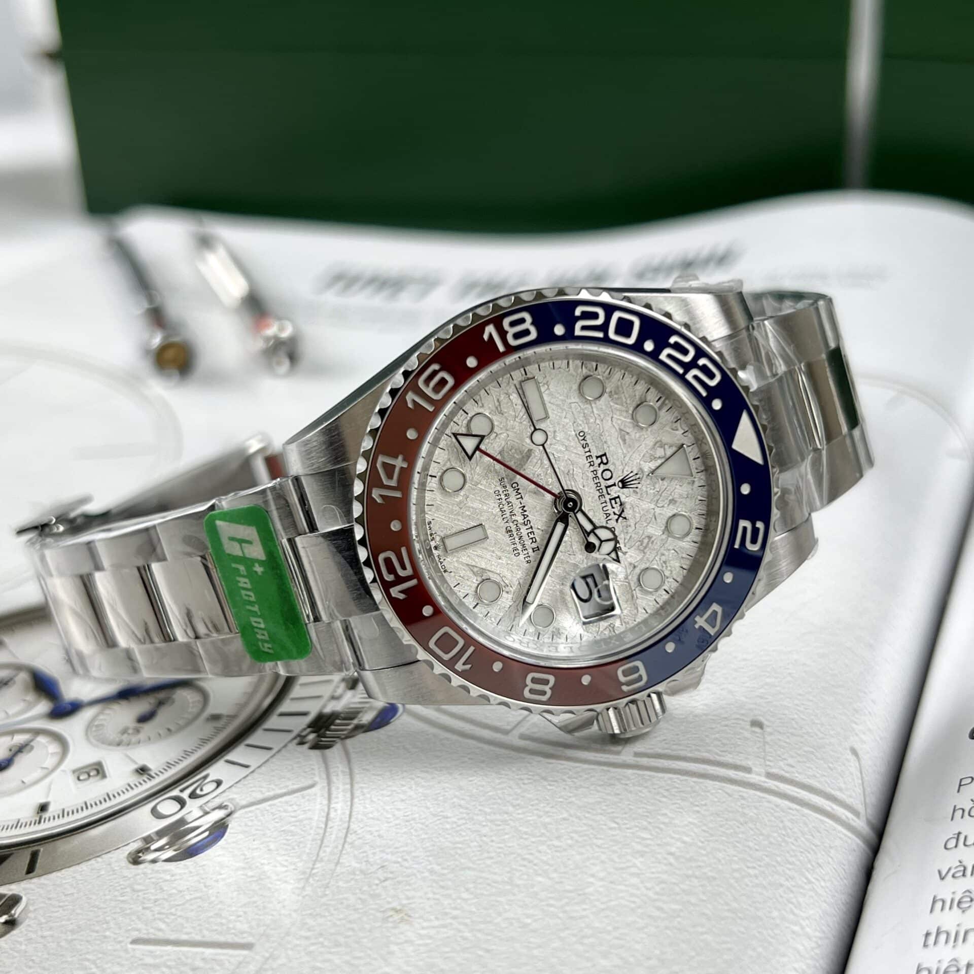 Rolex GMT-Master 126719BLRO 1:1 Replica Zifferblatt in meteorit — Gehäusebodendetail