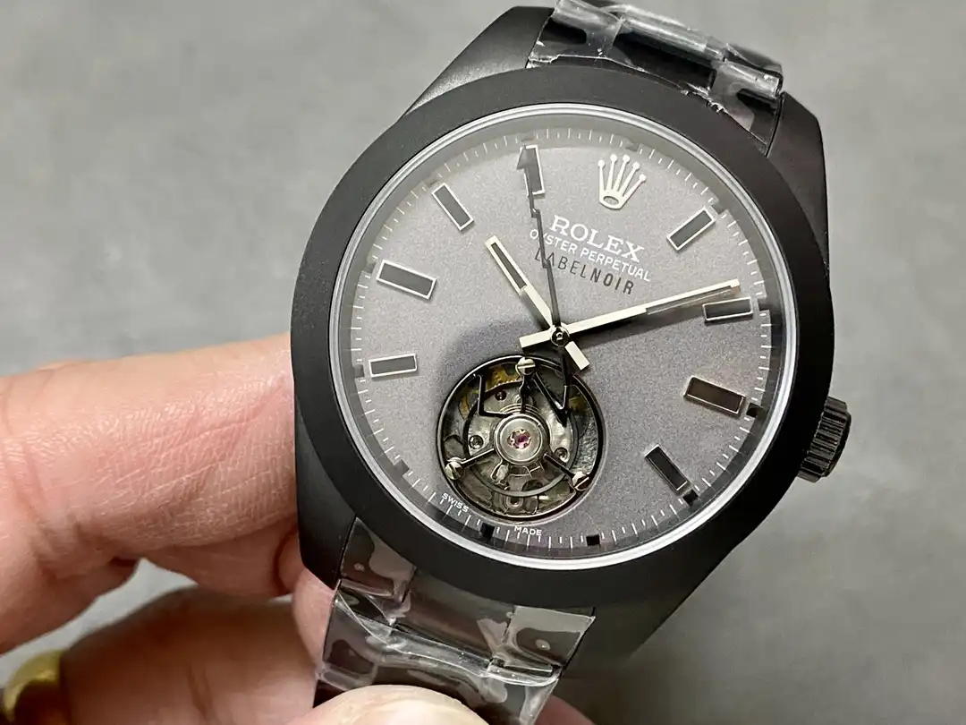 Rolex Milgauss SC116610 Nachbau Zifferblatt in silber — Gehäusebodendetail