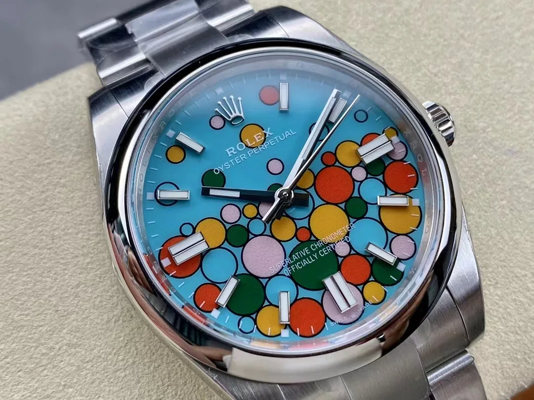 oyster-perpetual 124300 Super Clone - Seitenansicht