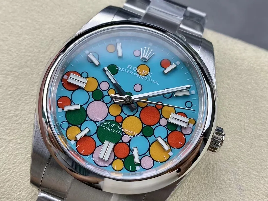 oyster-perpetual 124300 Super Clone - Gehäusebodenansicht