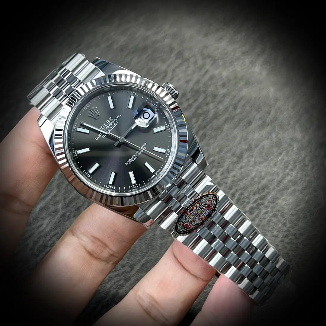 Rolex Datejust 126334 Schweizer Replica — Seitenprofil