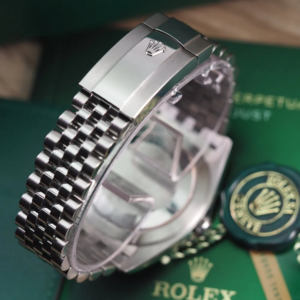 Datejust 126334 Replica — Seitenprofil