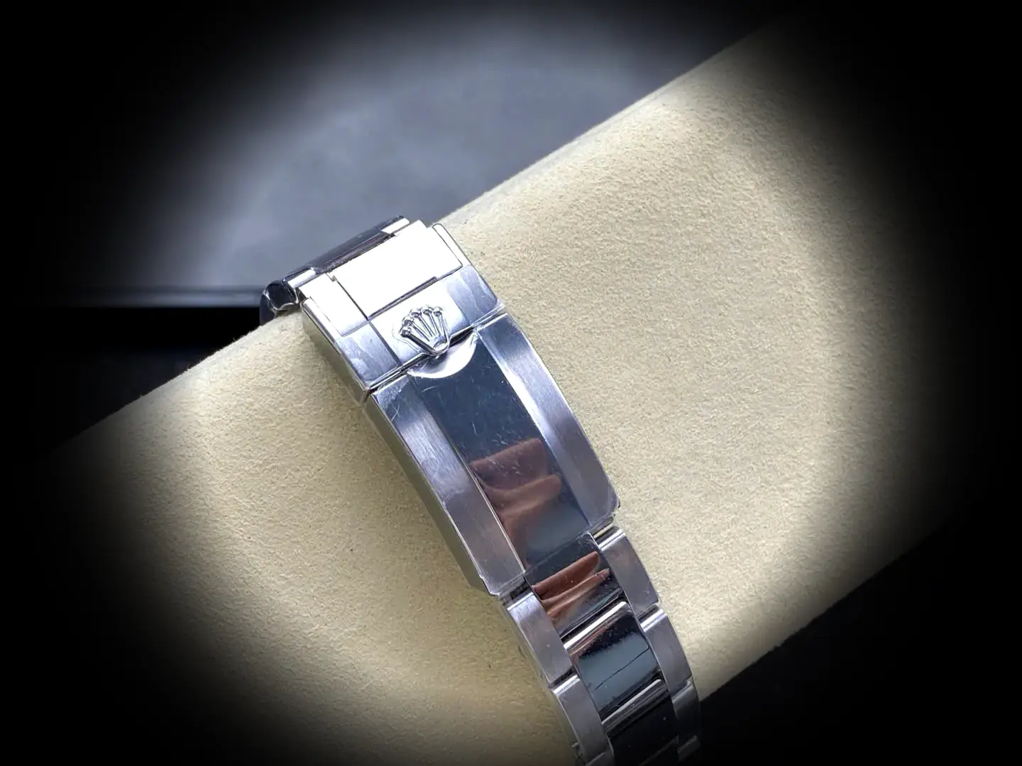 Rolex Daytona 126509 1:1 Super Clone 40mm — Krone und Gehäuse Detail