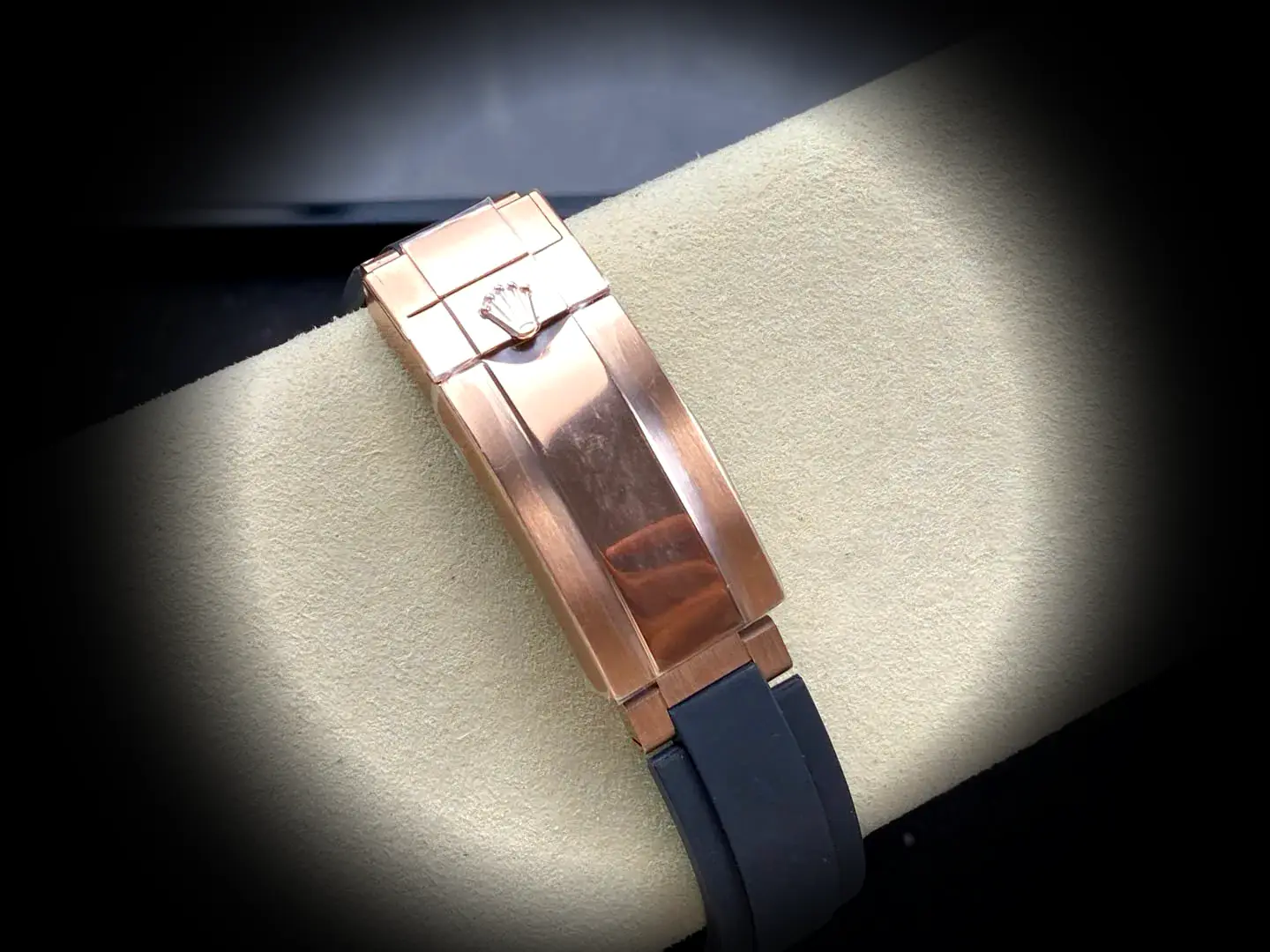 Daytona 126515LN Super Clone 40mm — Krone und Gehäuse Detail