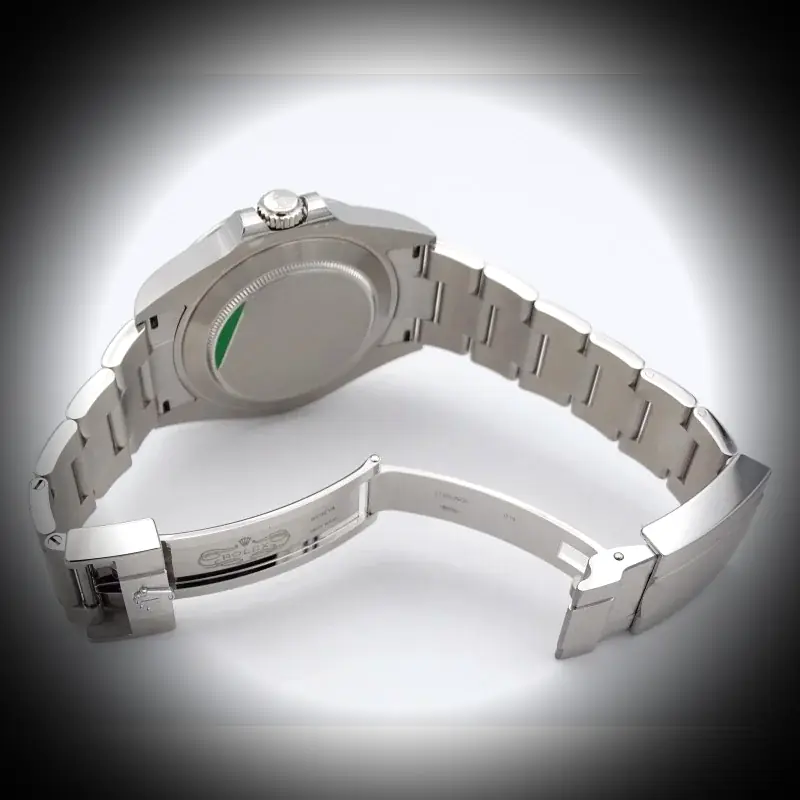 Explorer 226570 1:1 Super Clone Zifferblatt in weiß — Gehäusebodendetail