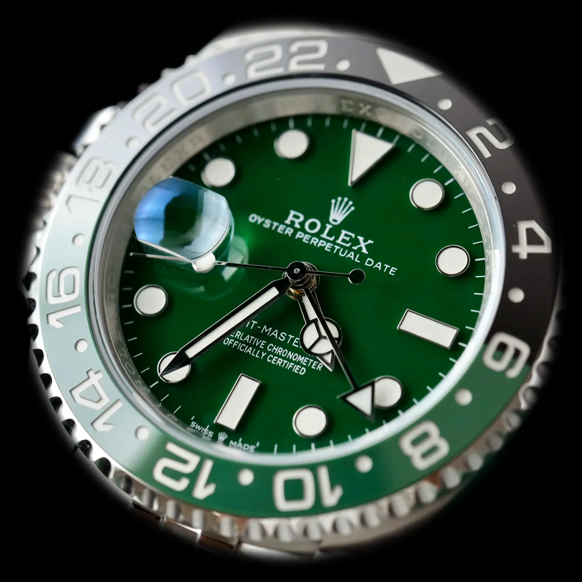 Rolex GMT-Master 126729VTNR Schweizer Replica — Armband-Detail
