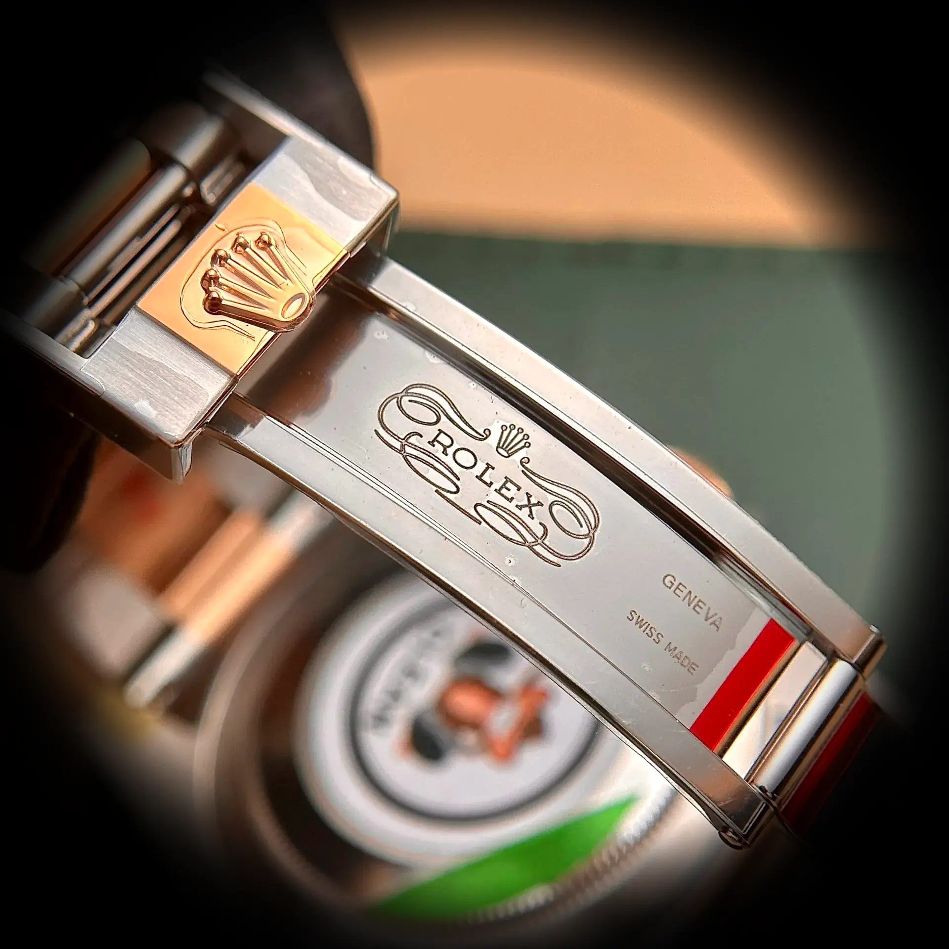 Rolex GMT-Master 126711CHNR Schweizer Replica 40mm — Krone und Gehäuse Detail