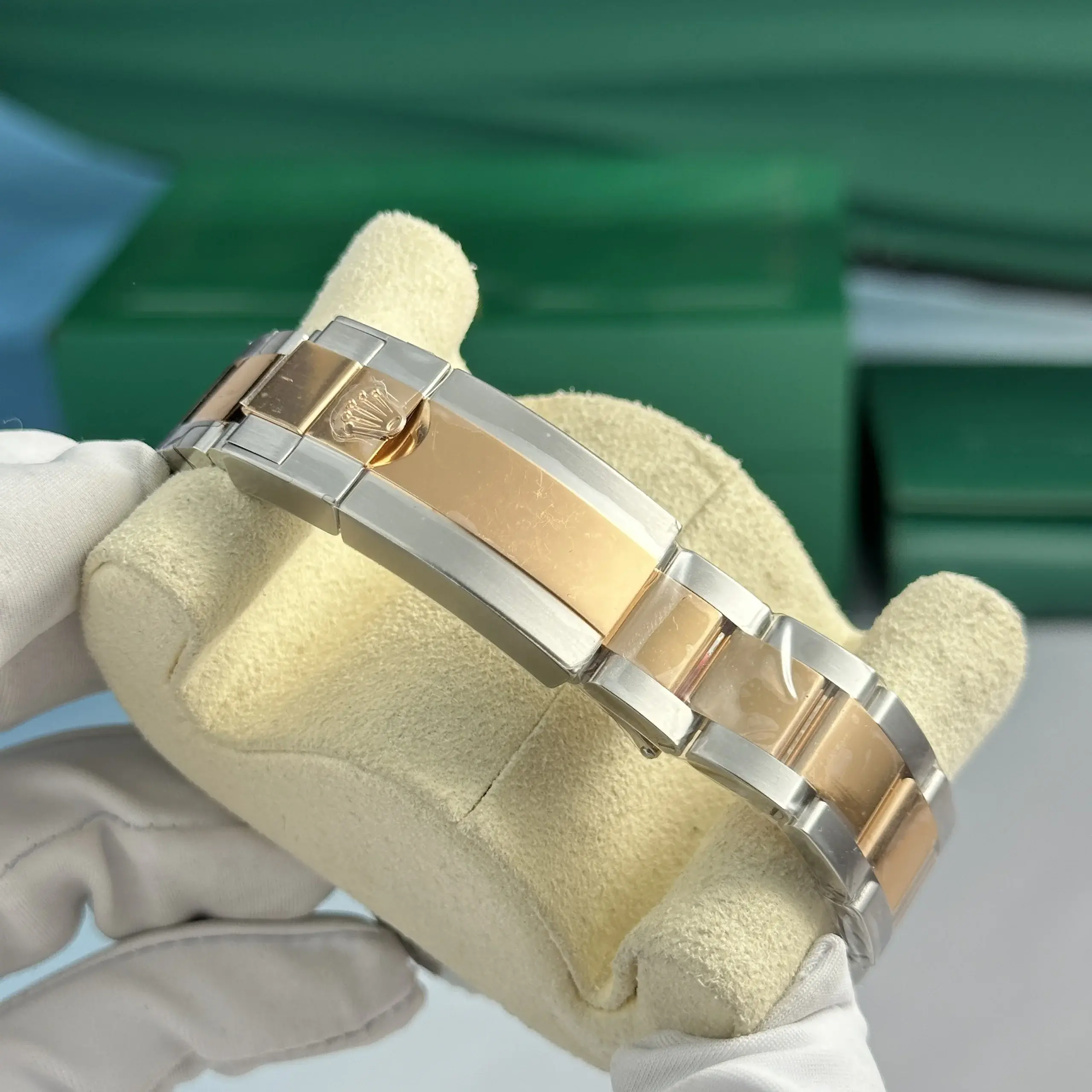 Rolex Yacht-Master 126621 Super Clone Replica — Leuchtmasse-Aufnahme