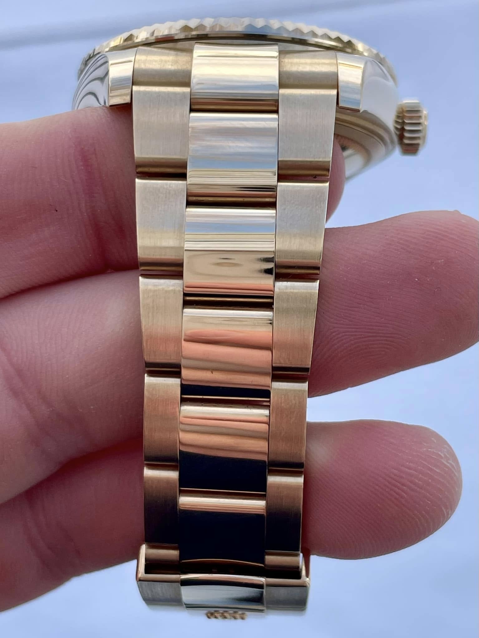 Rolex Sky-Dweller 336938 Nachbau 42mm — Zifferblatt-Nahaufnahme