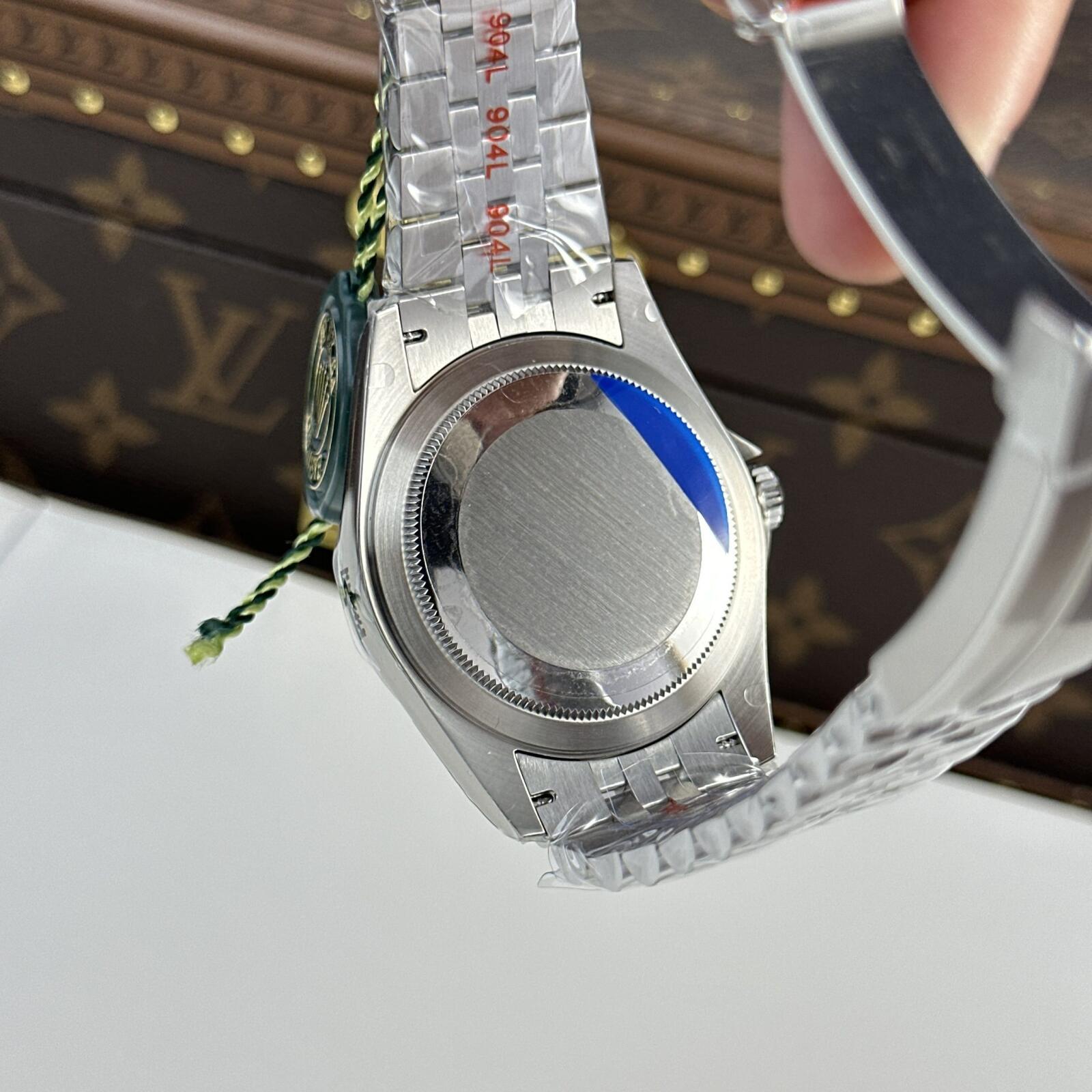 Sky-Dweller 336934 1:1 Replica Zifferblatt in mintgrün — Lünette-Makro