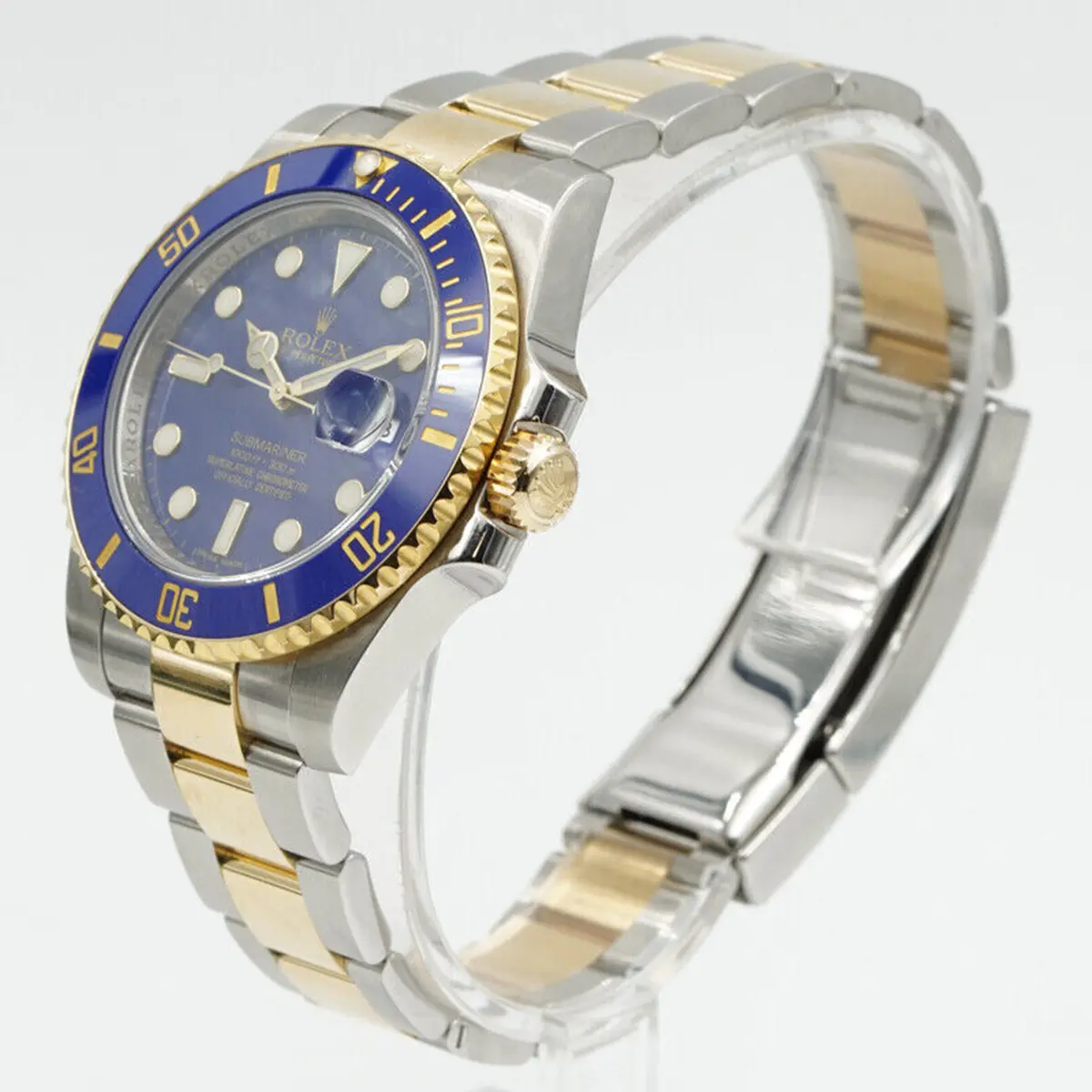 Rolex Submariner 116613LB Replica Zifferblatt in blau — Gehäusebodendetail