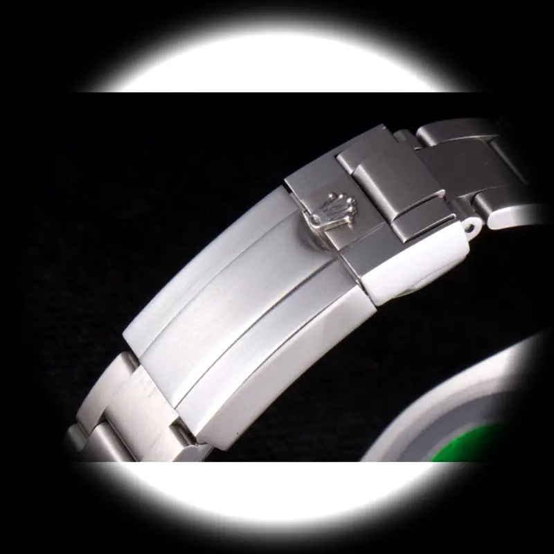 Submariner SRL50 Schweizer Replica 40mm — Krone und Gehäuse Detail