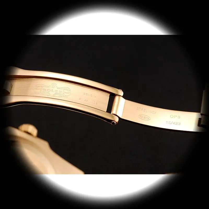 Submariner 1454089 Super Clone — Leuchtmasse-Aufnahme